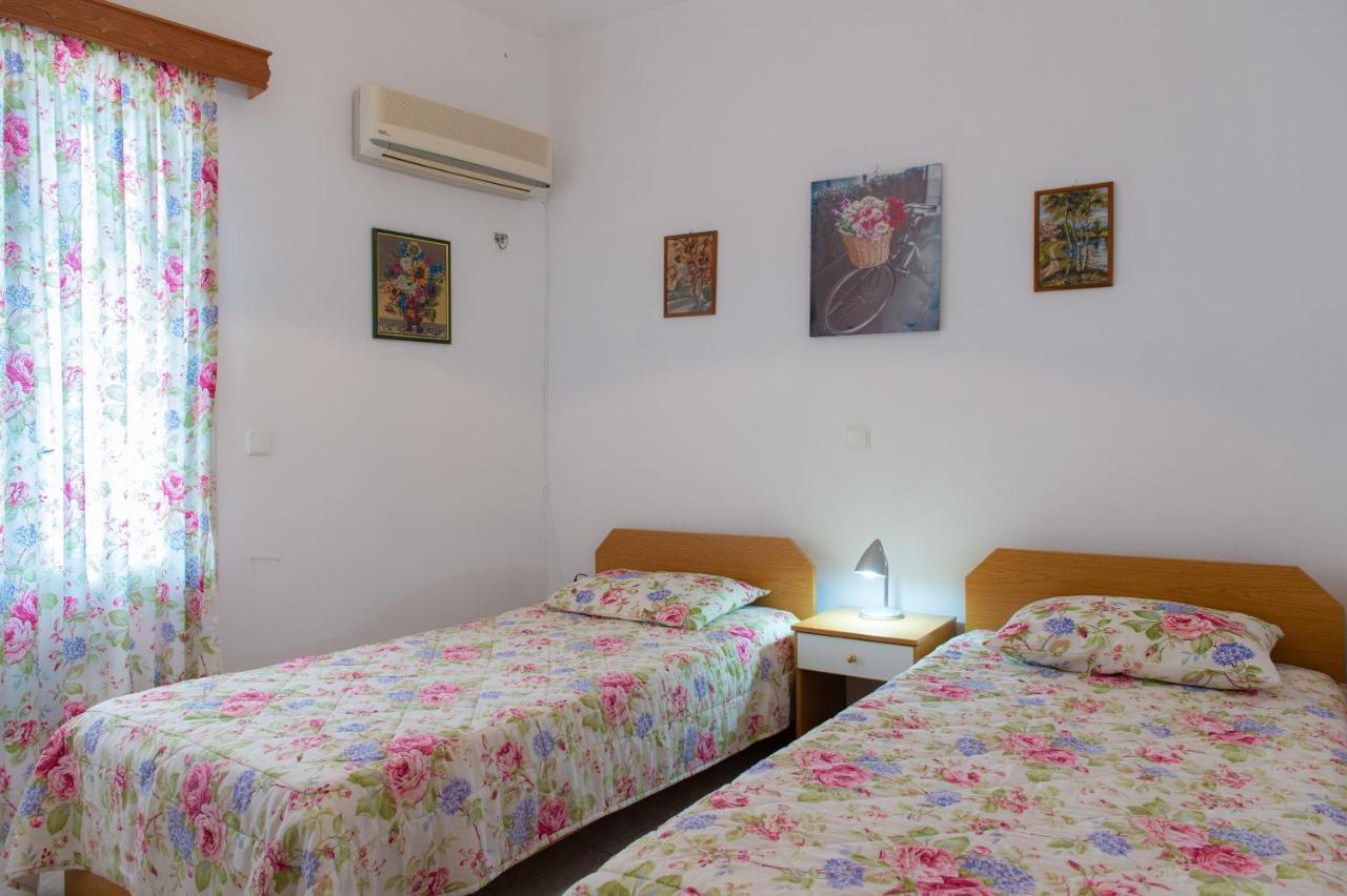 Aphrodite Holiday Home Artemonas Exteriör bild